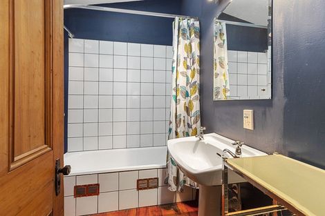 Photo of property in 2 Haines Terrace, Aro Valley, Wellington, 6021