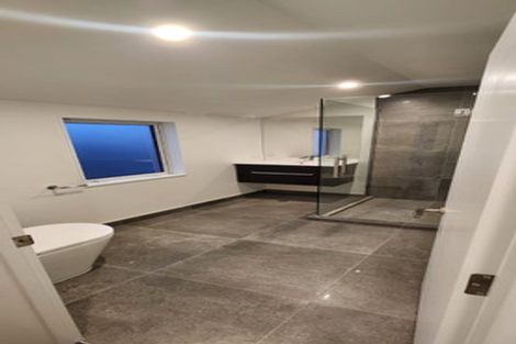 Photo of property in 2/37 Woodville Street, Edgeware, Christchurch, 8013