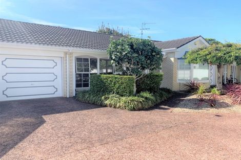Photo of property in 2/8 Domett Avenue, Epsom, Auckland, 1023