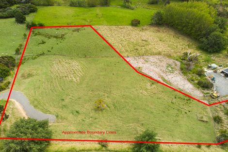 Photo of property in 50 Upper Whangateau Road, Big Omaha, Warkworth, 0985