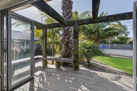 Photo of property in 17 Kingsway Crescent, Forest Lake, Hamilton, 3200