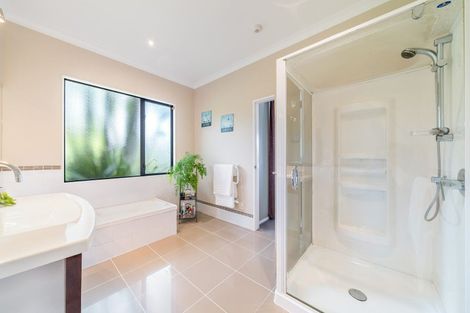 Photo of property in 43 Tvl Road, Blue Mountains, Upper Hutt, 5371