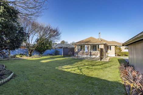 Photo of property in 61 Evesham Crescent, Spreydon, Christchurch, 8024
