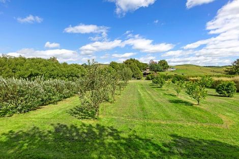 Photo of property in 76 Hillside Heights Road, Huntly, 3771