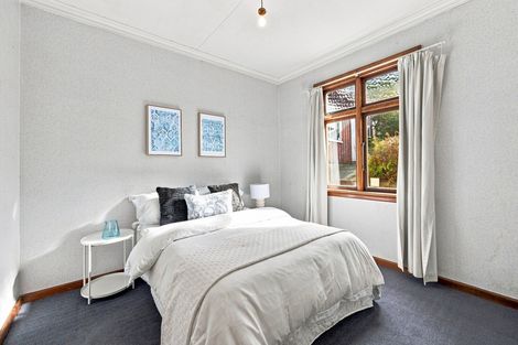 Photo of property in 17 Junction Road, Ravensbourne, Dunedin, 9022