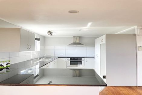 Photo of property in 8 Frostbite Place, Ranui, Auckland, 0612