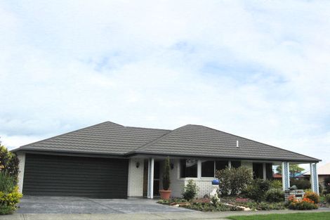 Photo of property in 19 Stead Crescent, Stoke, Nelson, 7011