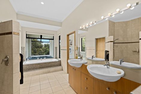 Photo of property in 70 Spindler Road, Wellsford, 0972