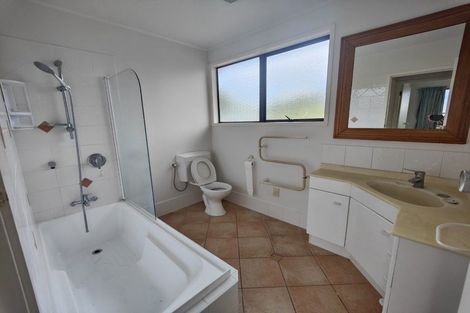 Photo of property in 315 Spur Road, Stillwater, Silverdale, 0993