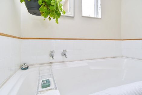 Photo of property in 28 Grierson Avenue, Amberley, 7481