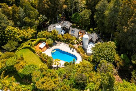 Photo of property in 24 Channel View Road, Campbells Bay, Auckland, 0630