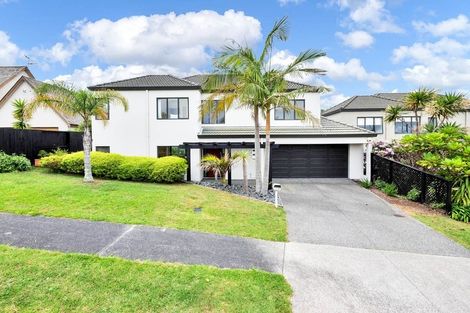 Photo of property in 1/4 Buncrana Place, Pinehill, Auckland, 0632
