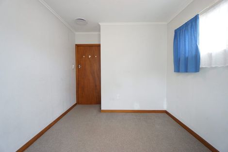 Photo of property in 494 Blockhouse Bay Road, Blockhouse Bay, Auckland, 0600