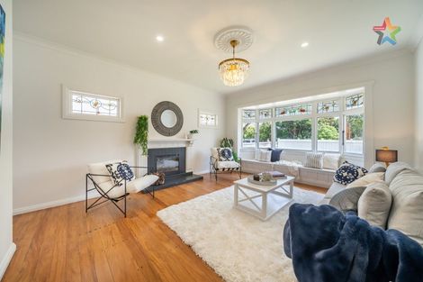 Photo of property in 44 Cambridge Terrace, Waiwhetu, Lower Hutt, 5010