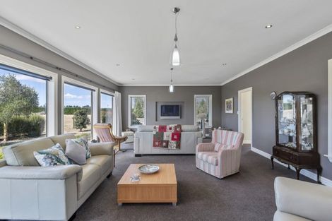 Photo of property in 272 Barkers Road, Loburn, Rangiora, 7472