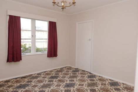 Photo of property in 95 Golf Road, Paraparaumu Beach, Paraparaumu, 5032