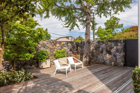 Photo of property in 9 Poynder Avenue, Merivale, Christchurch, 8014