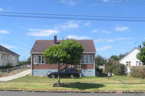 Photo of property in 1 Curzon Street, Onehunga, Auckland, 1061