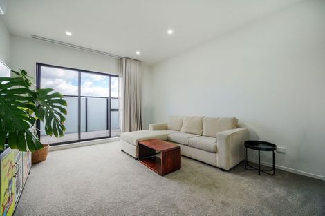 Photo of property in 2d Taratoa Street, Point England, Auckland, 1072