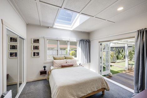 Photo of property in 23 Petane Road, Bay View, Napier, 4104