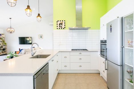 Photo of property in 761 Main North Road, Bay View, Napier, 4182