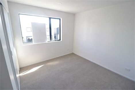 Photo of property in 34 Hobsonville Point Road, Hobsonville, Auckland, 0616