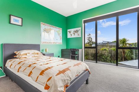 Photo of property in 49 Ara Kakara Avenue, Huapai, Kumeu, 0810