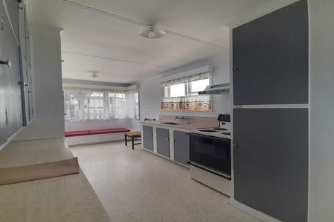 Photo of property in 95 Hillsborough Road, Hillsborough, Auckland, 1042