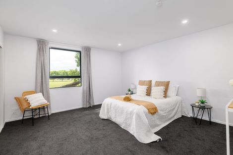 Photo of property in 11 Malaga Crescent, Harewood, Christchurch, 8051