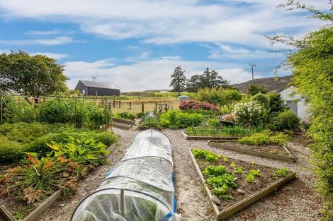 Photo of property in 124 Roxburgh Road East, Roxburgh East, Roxburgh, 9571