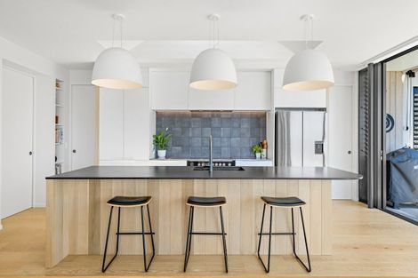 Photo of property in 17 Rangimaarie Crescent, Snells Beach, 0920