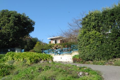 Photo of property in 37 Dyers Pass Road, Cashmere, Christchurch, 8022