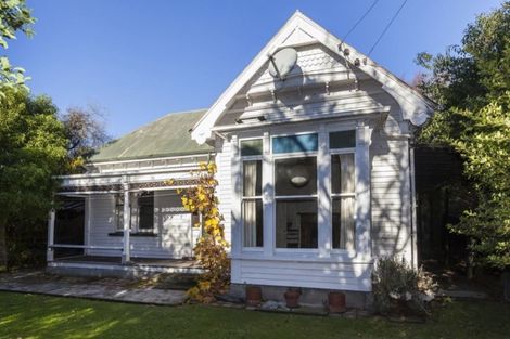 Photo of property in 76 Hawthorne Street, Strowan, Christchurch, 8052