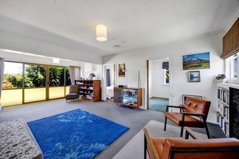 Photo of property in 49 Fox Street, Opunake, 4616