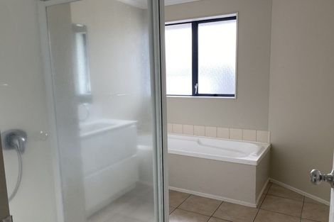 Photo of property in 26 Finchley Place, Hamilton East, Hamilton, 3216