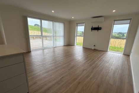 Photo of property in 152 Hitchen Road, Pokeno, 2402