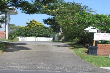 Photo of property in 2/35 Reeves Road, Pakuranga, Auckland, 2010