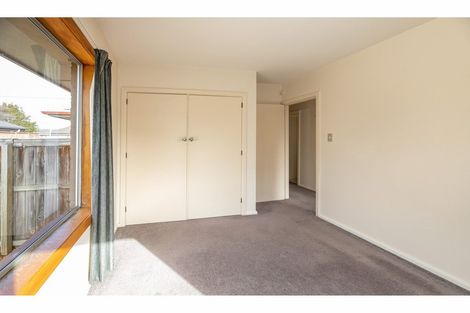 Photo of property in 32 Bentley Street, Russley, Christchurch, 8042
