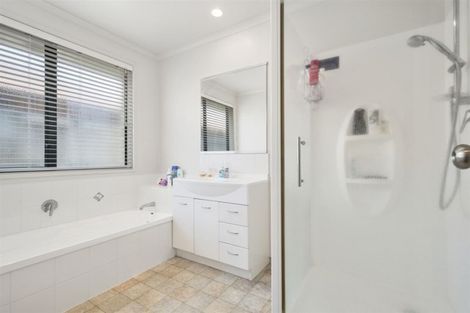 Photo of property in 118 Longview Drive, Papamoa Beach, Papamoa, 3118