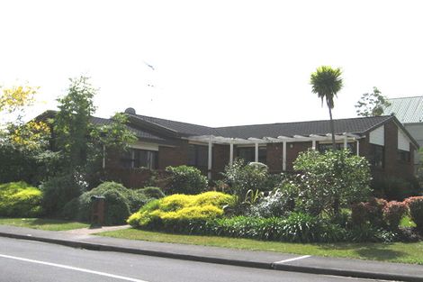 Photo of property in 15 Sailfish Drive, West Harbour, Auckland, 0618