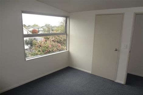 Photo of property in 2/3 Grove Road, Addington, Christchurch, 8024