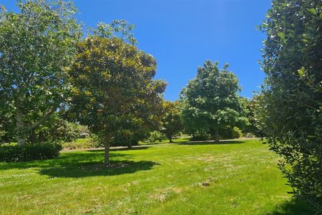 Photo of property in 76 Riverland Road, Kumeu, 0892