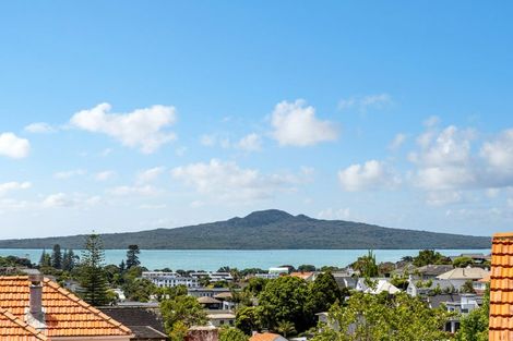 Photo of property in 10a Rukutai Street, Orakei, Auckland, 1071