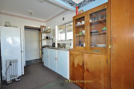 Photo of property in 32 Sandy Beach Road, Tinopai, 0593