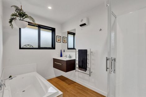 Photo of property in 11a Clearbrook Street, Shirley, Christchurch, 8052