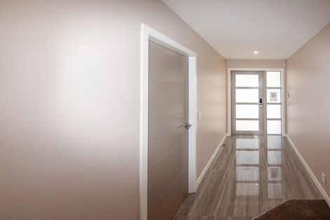 Photo of property in 166 Amesbury Drive, Churton Park, Wellington, 6037