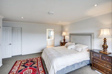 Photo of property in 2 The Croft, Havelock North, 4130