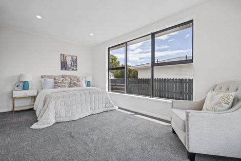 Photo of property in 80 Cambridge Terrace, Papatoetoe, Auckland, 2025