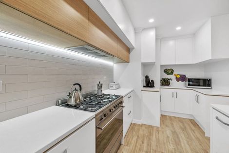 Photo of property in 134 Arran Point Parade, Orewa, 0931