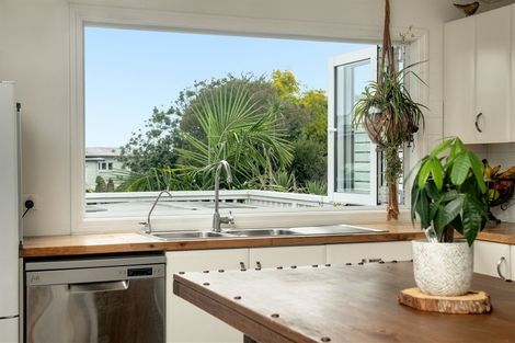 Photo of property in 41 Simpson Road, Papamoa Beach, Papamoa, 3118